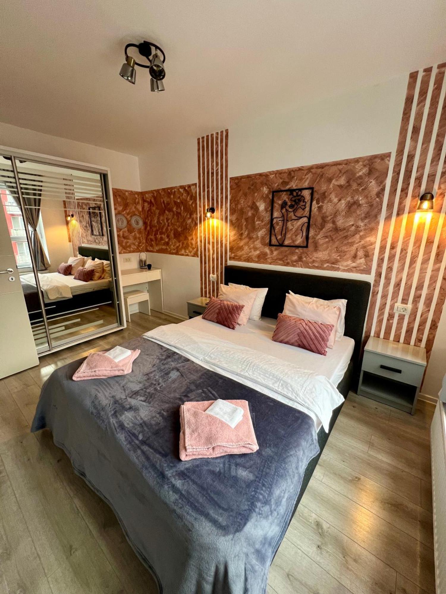 Appartement Moncler Family à Braşov Extérieur photo